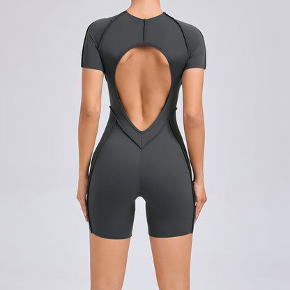 European and American three-dimensional aesthetic sports one-piece yoga wear one-piece tight-fitting short-sleeved backless one-piece gym wear 50310
